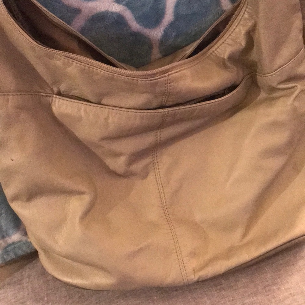 Purse - Picture 2 of 3